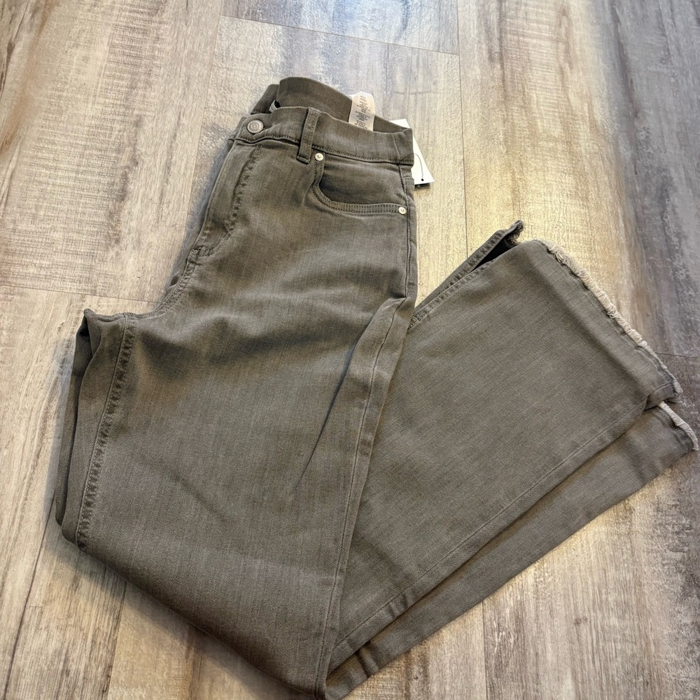 Canyon Retreat Gray Jeans Size 12